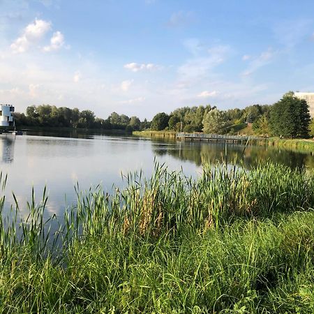 Komfortowe Apartamenty Kielce Klonowa ,Ogrodek, Garaz Podziemny, Samodzielne Wejscie Na Kod 24H Kültér fotó