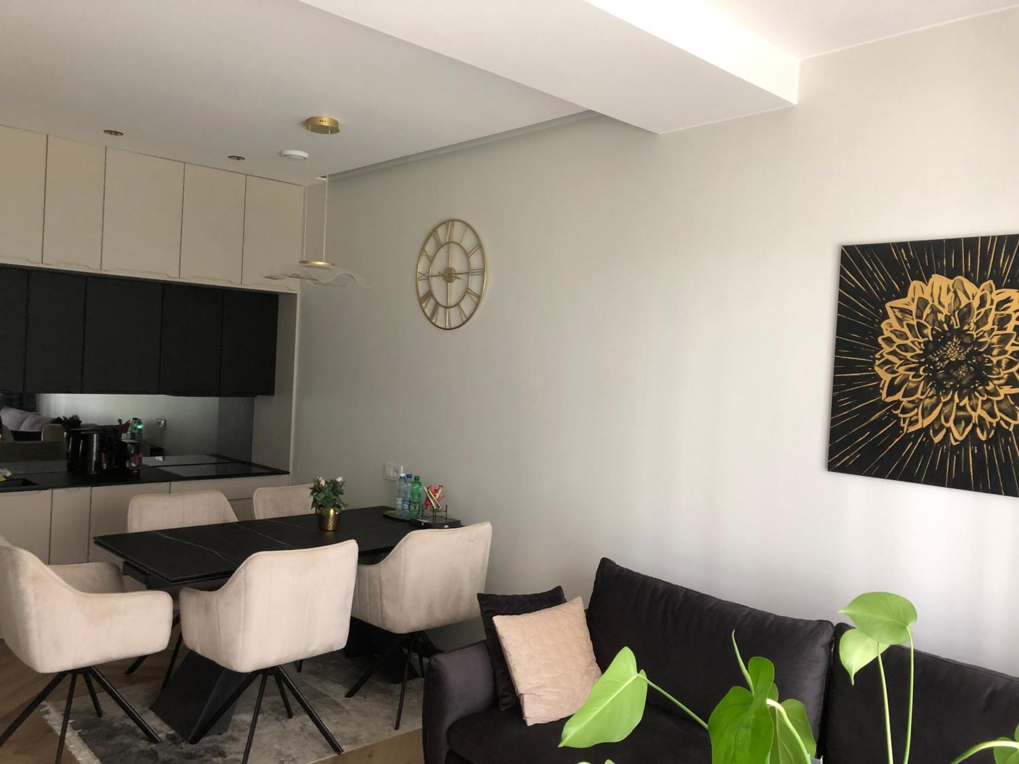Komfortowe Apartamenty Kielce Klonowa ,Ogrodek, Garaz Podziemny, Samodzielne Wejscie Na Kod 24H Kültér fotó